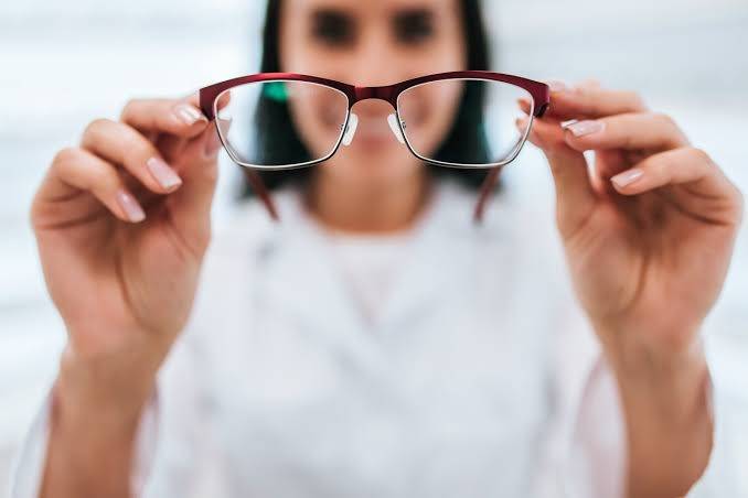 Important Binocular Vision Dysfunction Symptoms